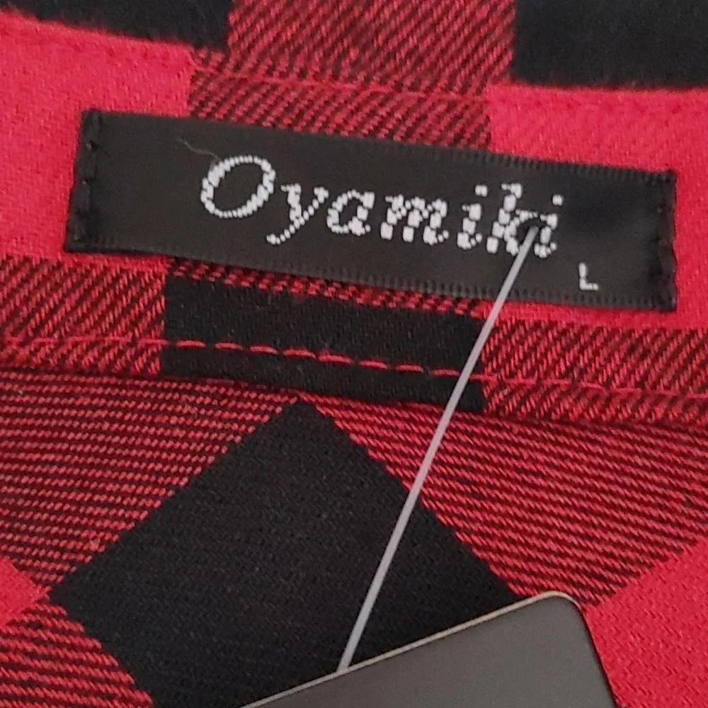 🍁NWT Women's Red & Black Plaid Button Down Shirt - Picture 5 of 7